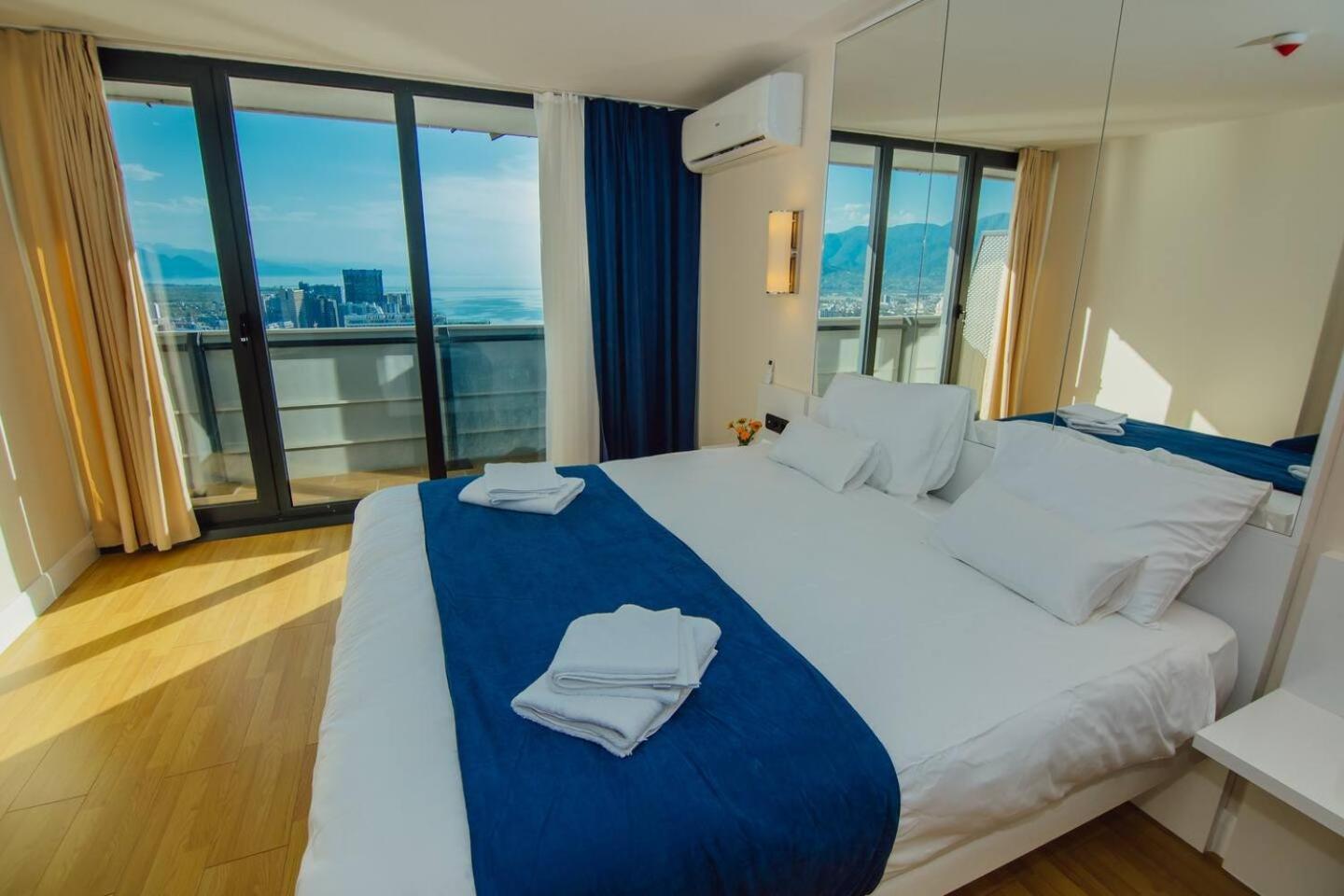 Orbi City Block A Floor 10 Room 40 Batumi Eksteriør bilde